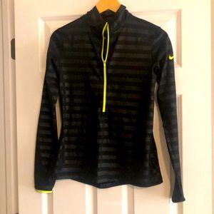 Nike Pro Dri Fit Top